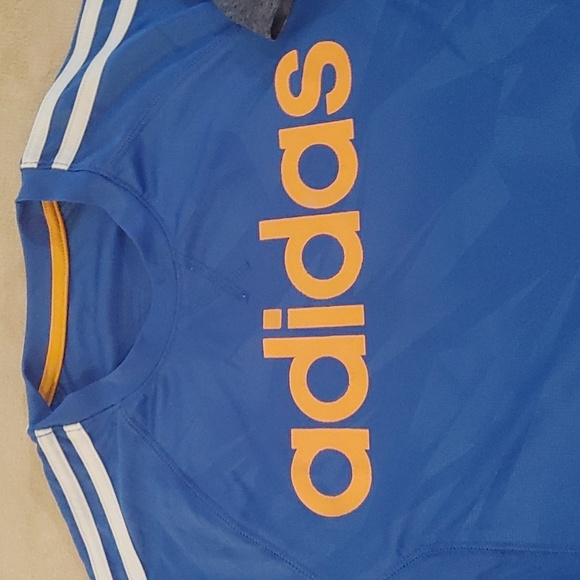 Adidas boys shirts - Picture 2 of 4